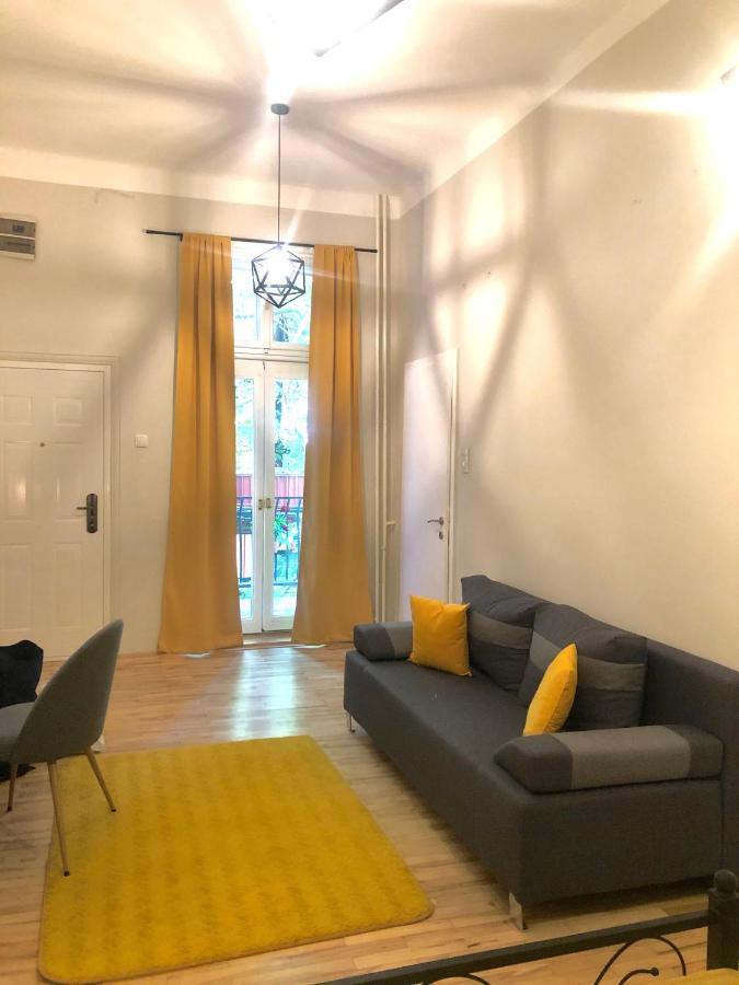 Apart Rooms Sova Нови-Сад Экстерьер фото